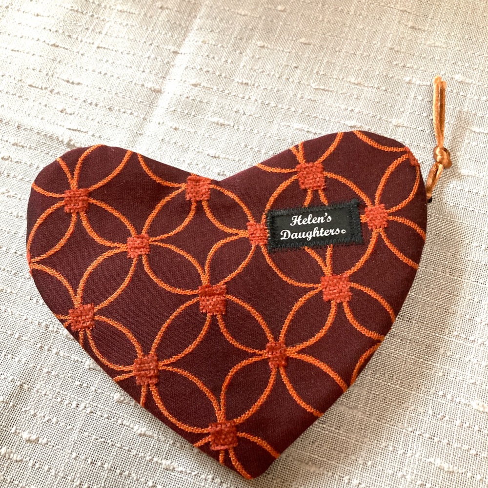 Helen's Daughters Handmade Large Heart Coin Purse - Picture 5 of 8